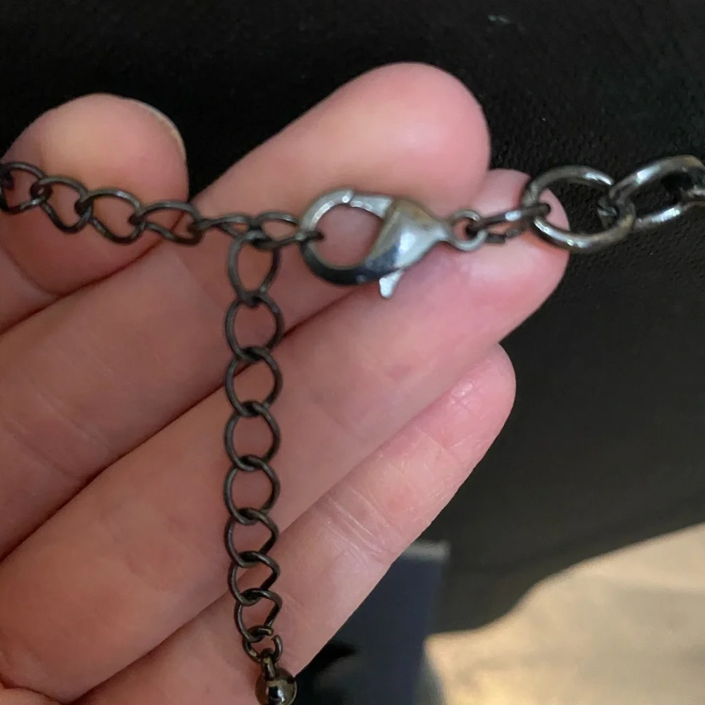 Lot of‎ 2 Necklaces